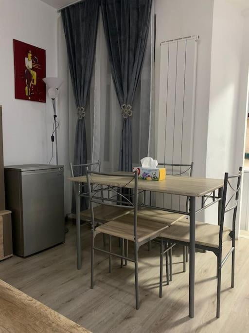 Studio Central Mm Apartments Brasov Bagian luar foto